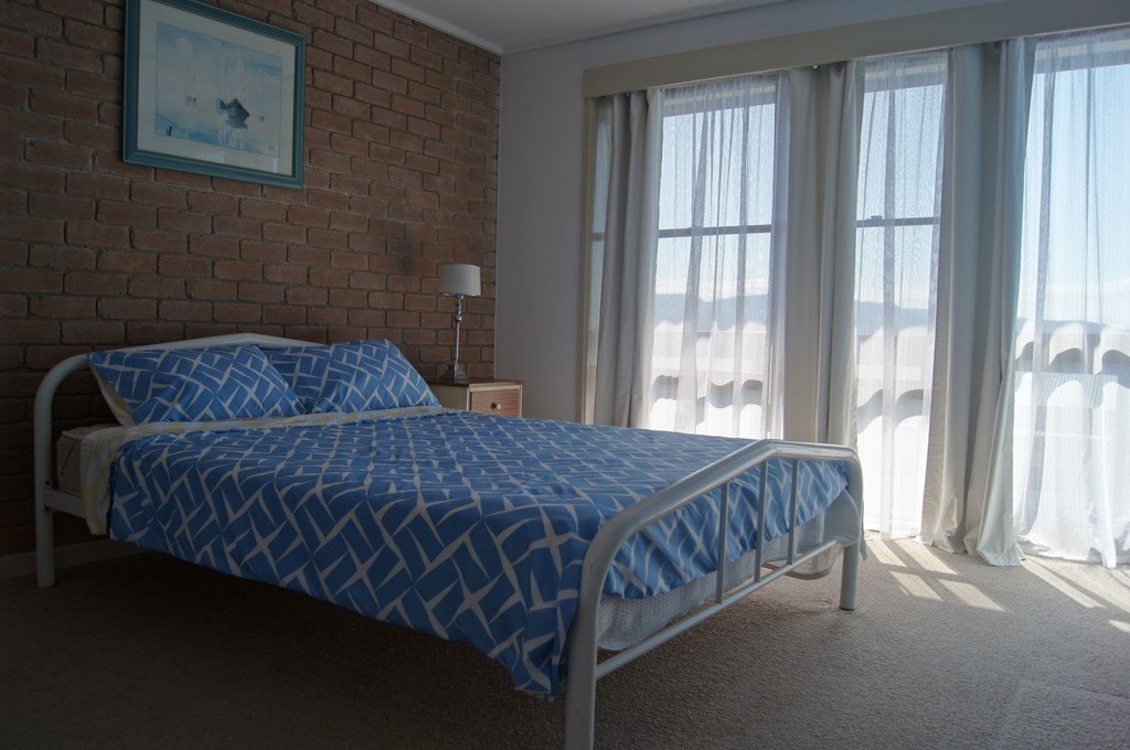 15/2 Lewis Street, Victoria Towers  AIRLIE BEACH 6