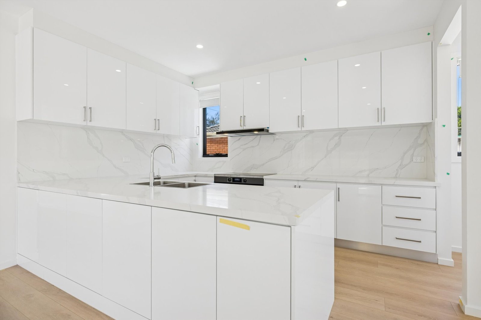 Gallery: 1/52 Lower Dandenong Road