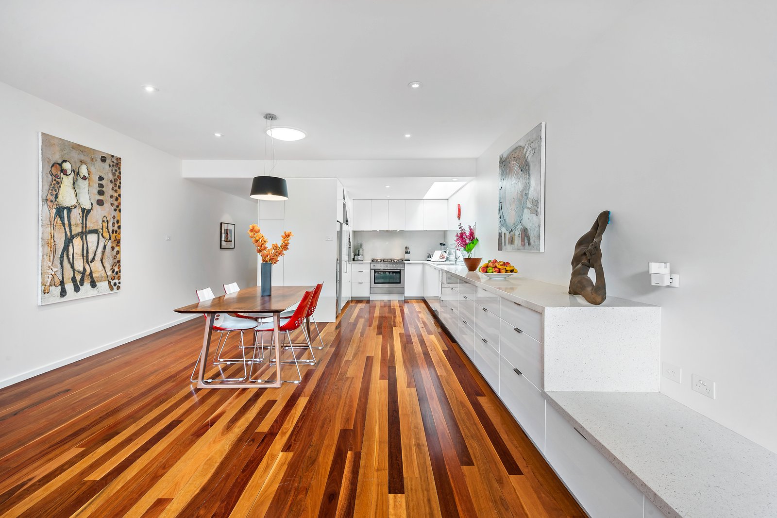 Gallery: 152 Mills Street