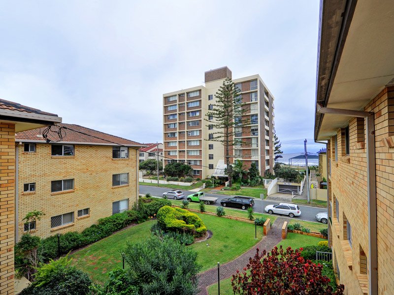 15/2 Nagel Avenue MIAMI 10