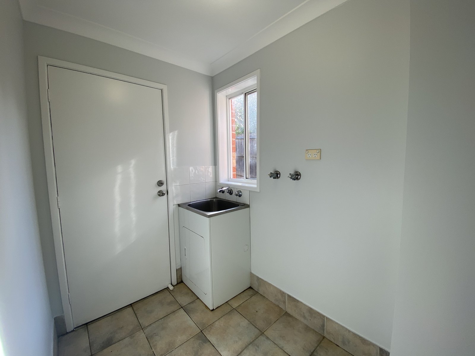 1/52 Nagle Street LIVERPOOL 12