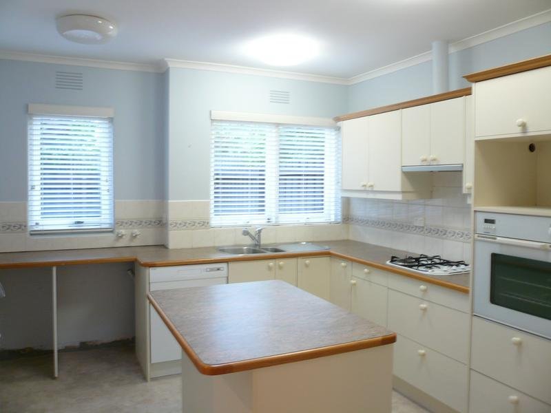 Gallery: 152 Page Street