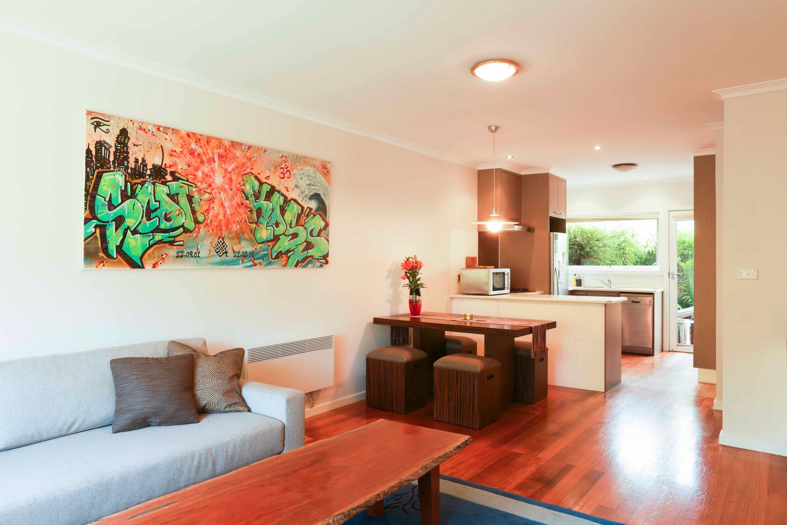 Gallery: 1/52 Railway Crescent