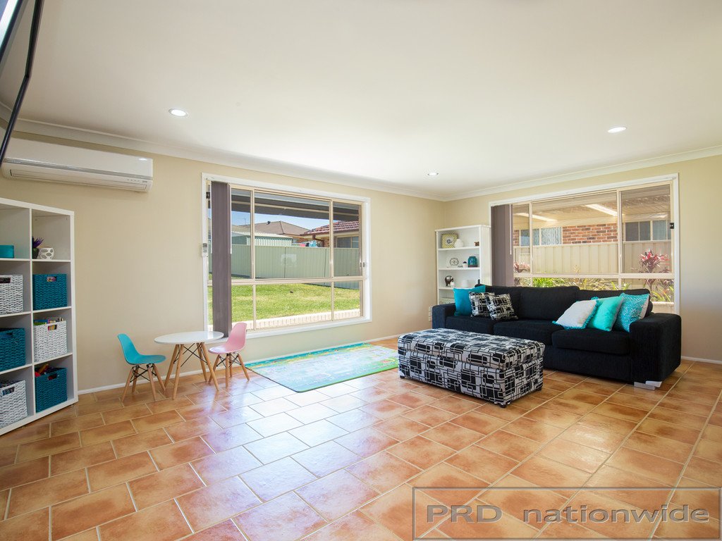 152 Somerset Drive THORNTON 8