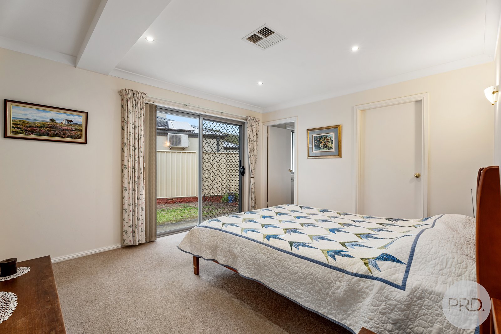 152 Spinnaker Way CORLETTE 10