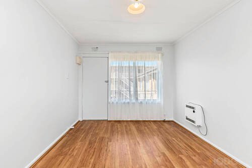Gallery: 15/2 Stenhouse Avenue