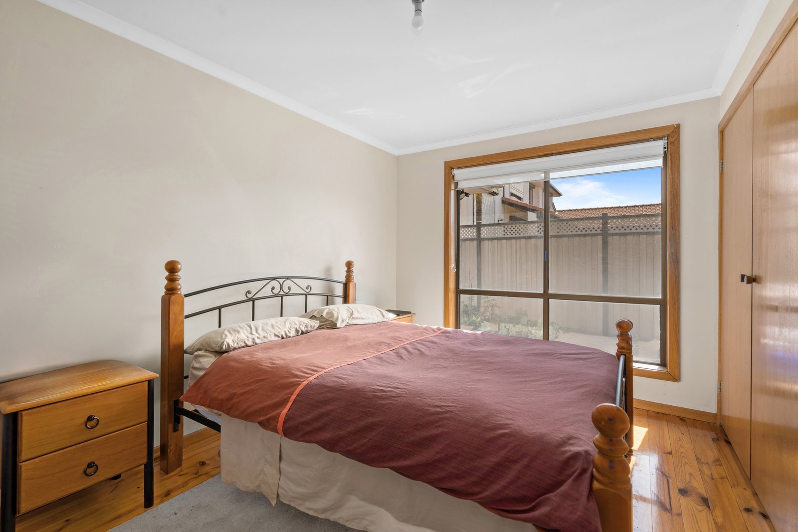 Real Estate and Property in 152 Victoria Drive, Thomastown, VIC