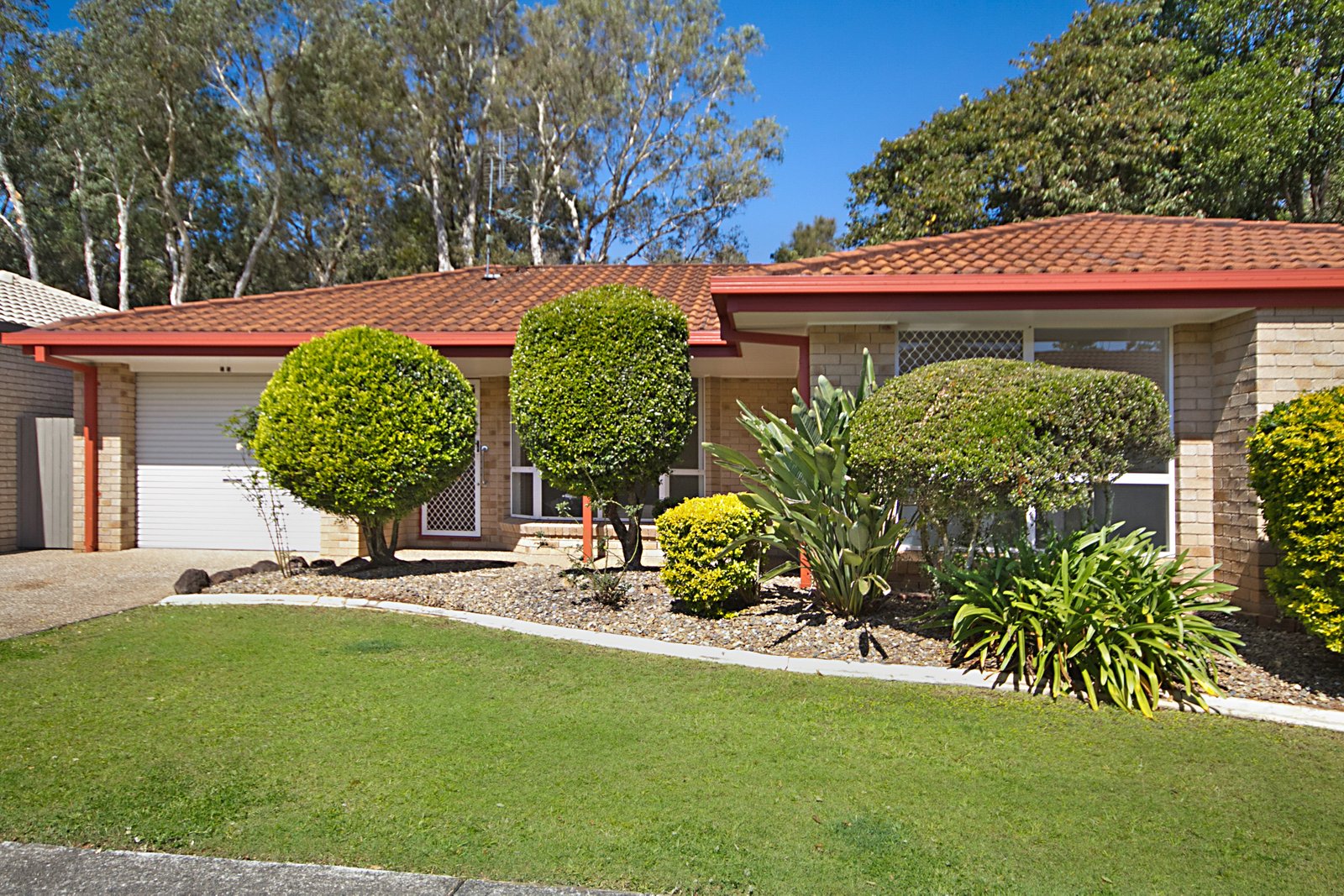 15/2 Vintage Lakes Drive TWEED HEADS SOUTH 1
