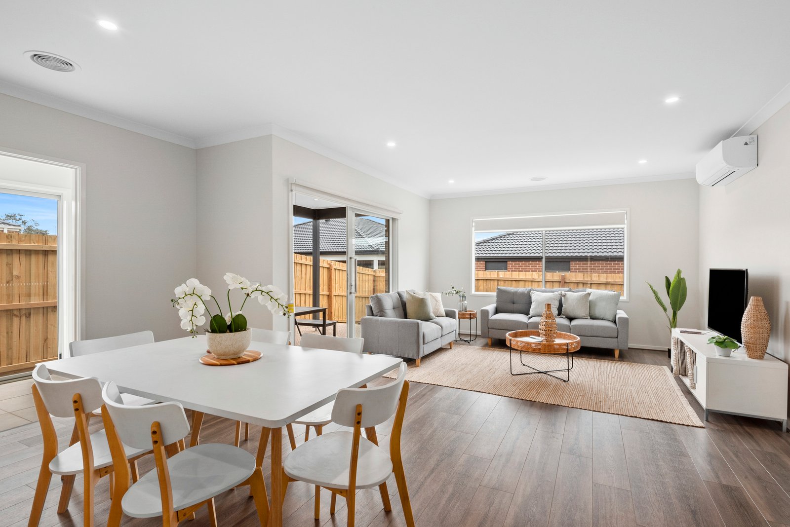 Gallery: 152 Whites Road
