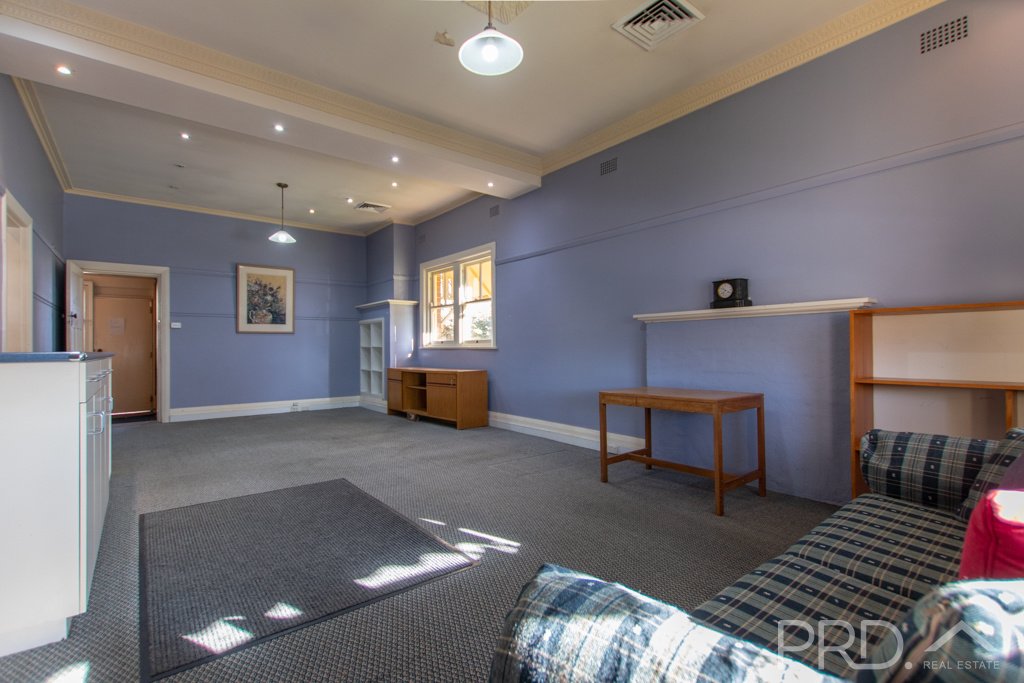 152 Wynyard Street TUMUT 4
