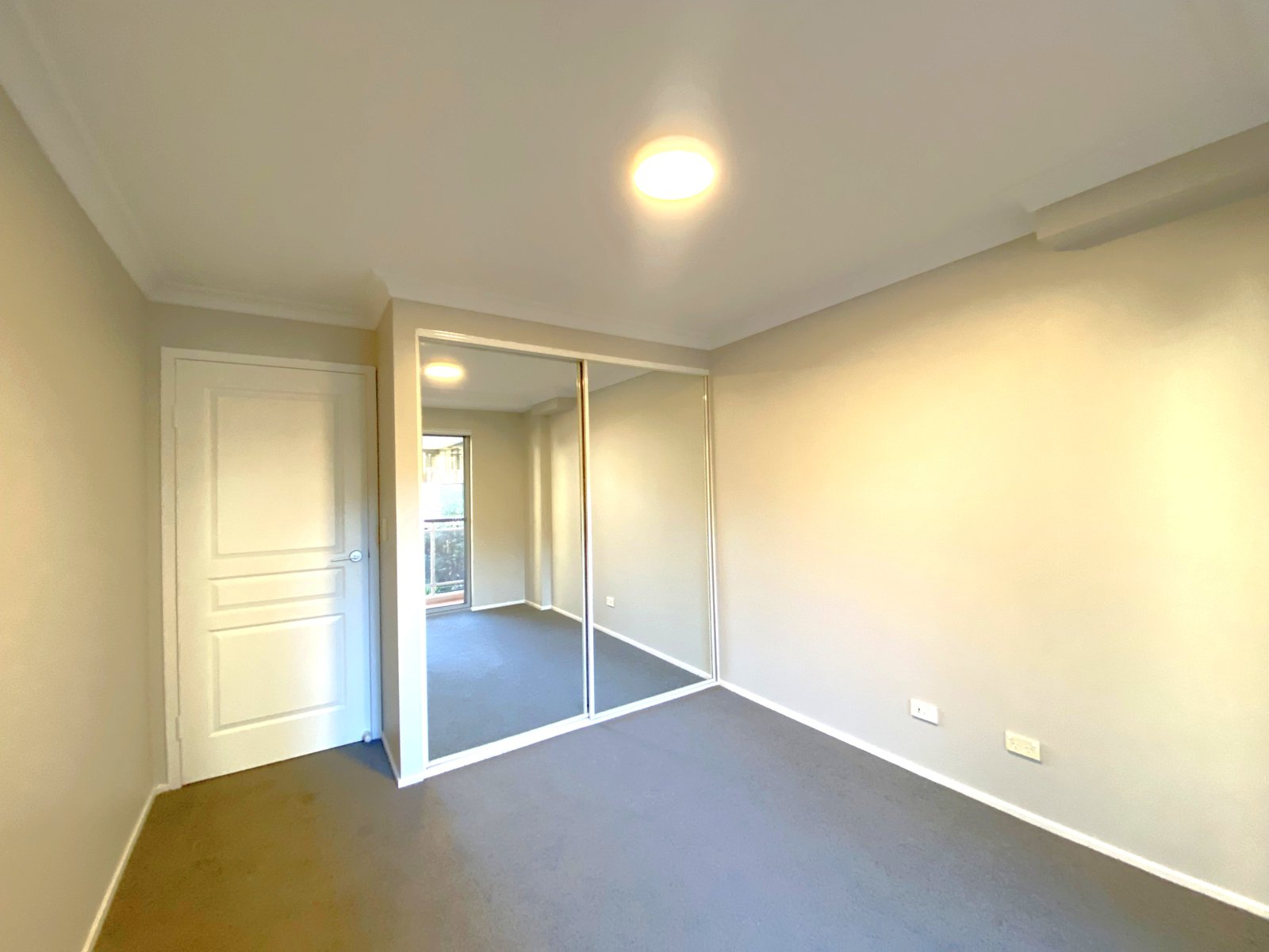 15/20 George Street LIVERPOOL 6