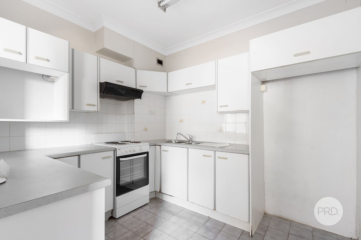15/20 Martin Place MORTDALE 3