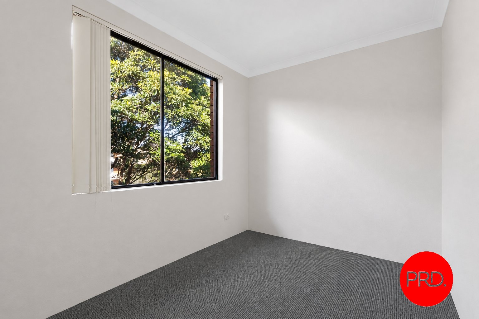 15/20 Martin Place MORTDALE 4
