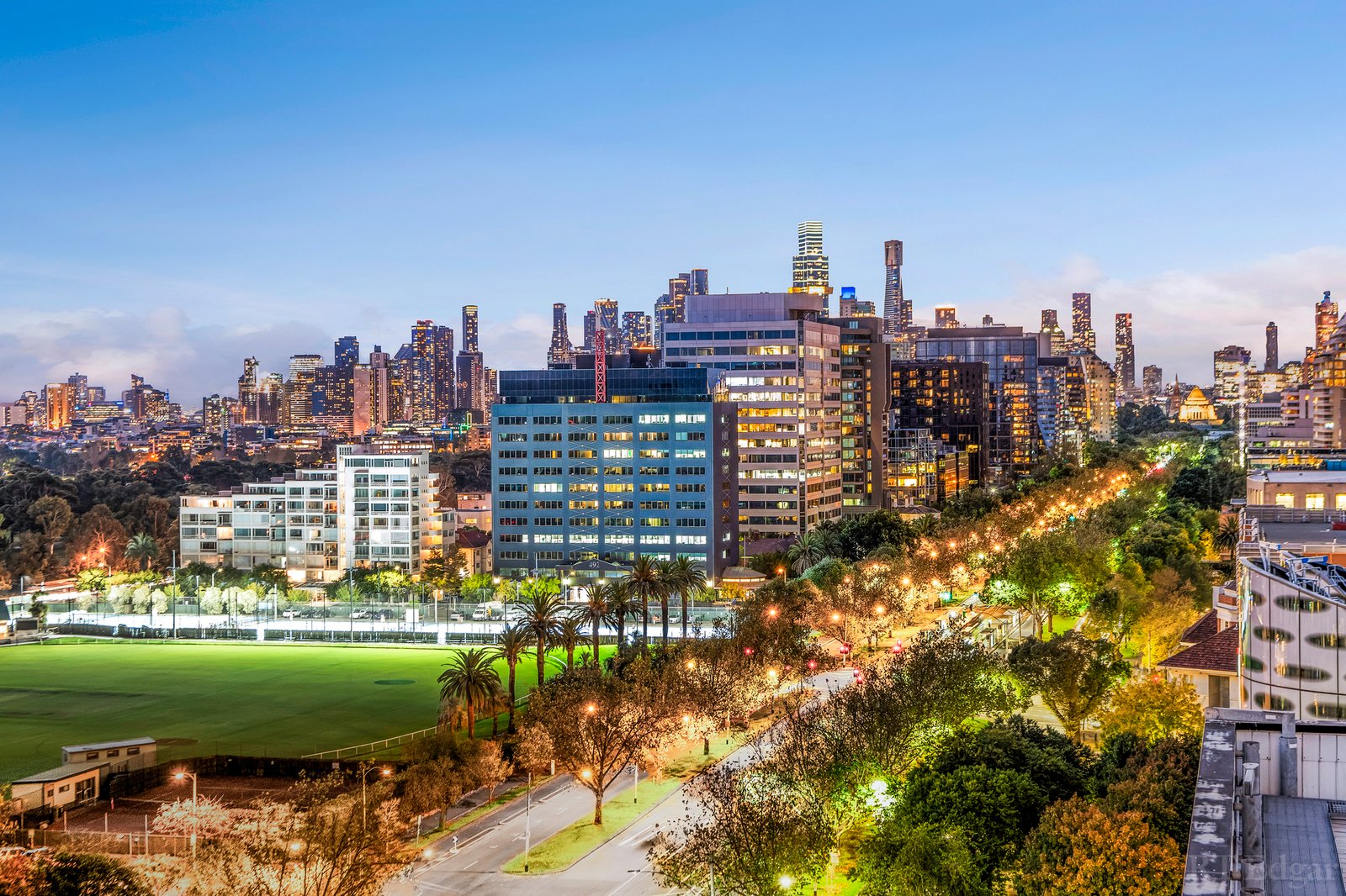 Real Estate and Property in 1520/555 St Kilda Road, Melbourne, VIC