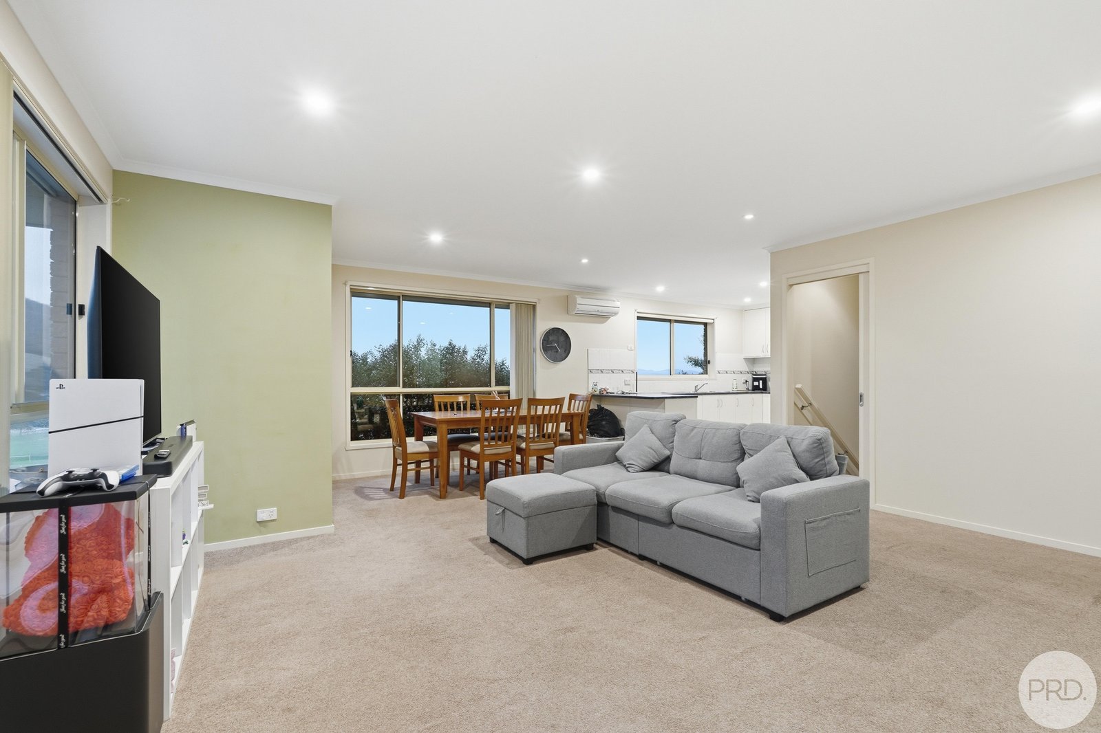 15/213A Tolosa Street GLENORCHY 3