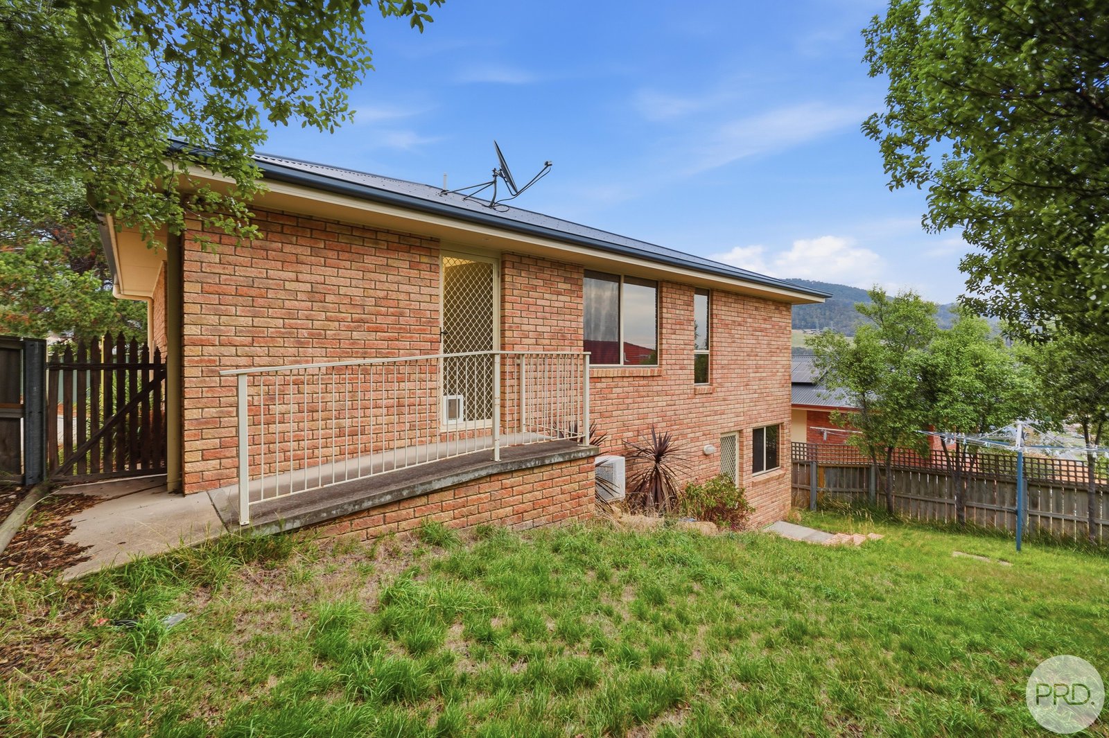 15/213A Tolosa Street GLENORCHY 10