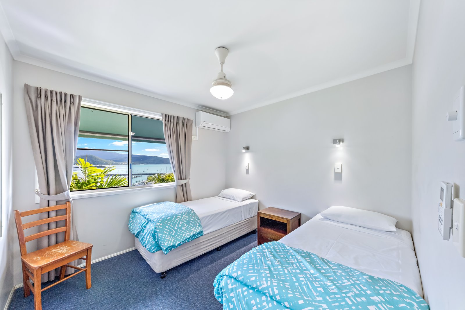 15/22 Airlie Crescent AIRLIE BEACH 10