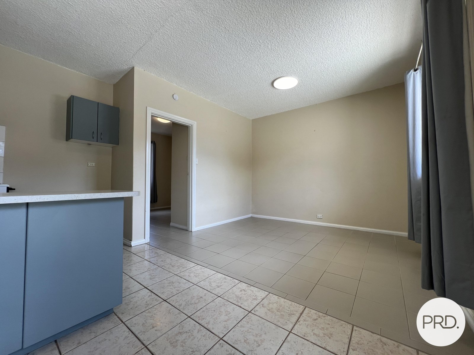 15/22 Mowatt Street QUEANBEYAN EAST 4