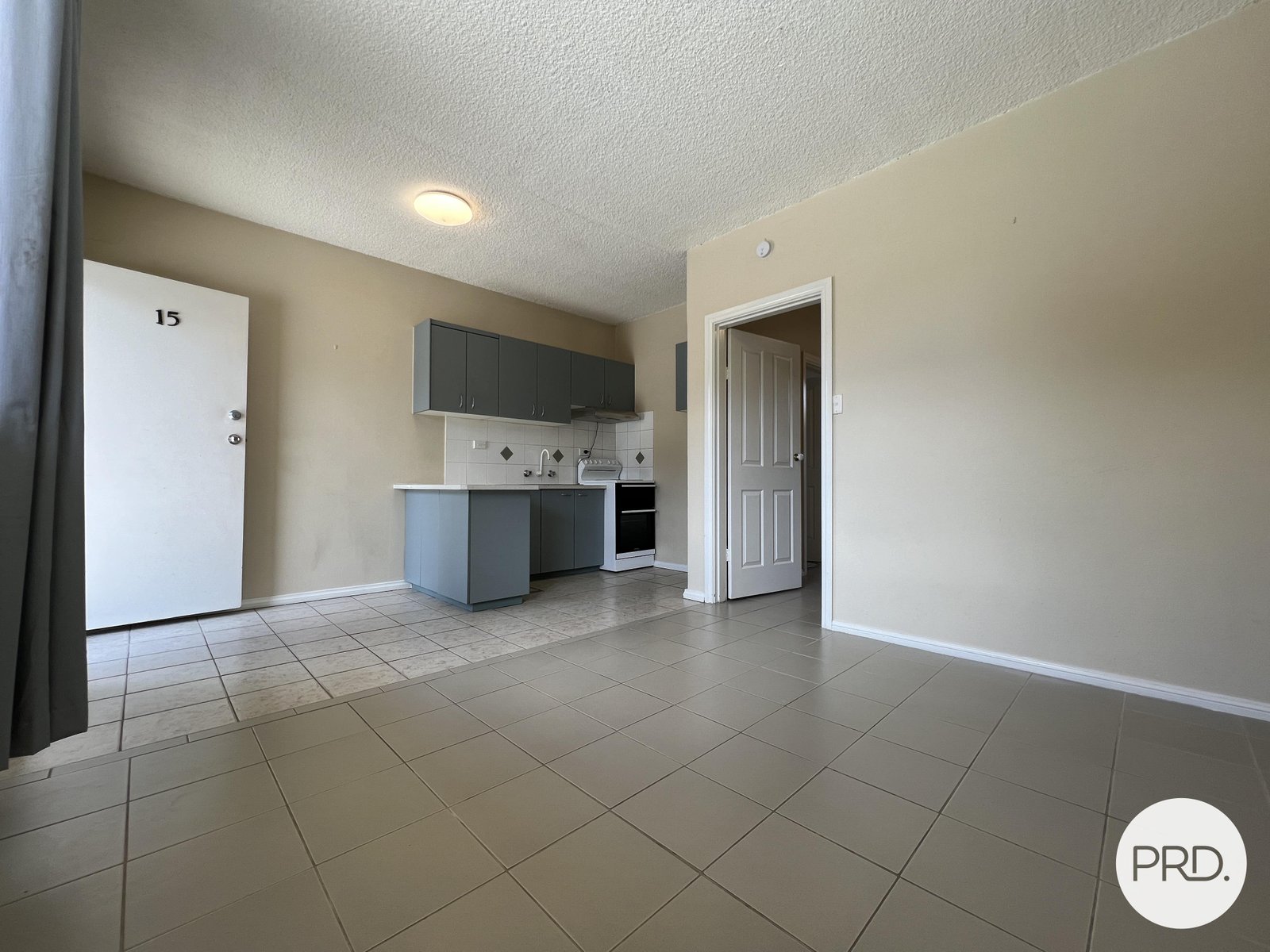 15/22 Mowatt Street QUEANBEYAN EAST 2