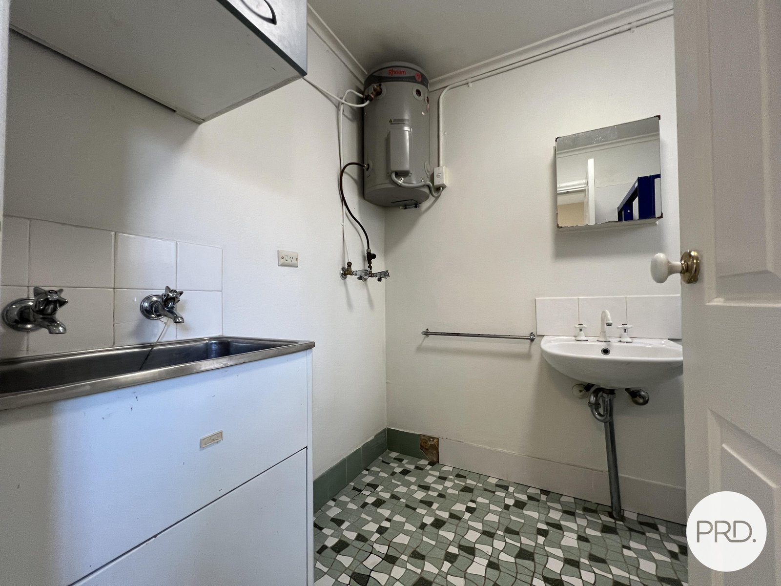 15/22 Mowatt Street QUEANBEYAN EAST 9