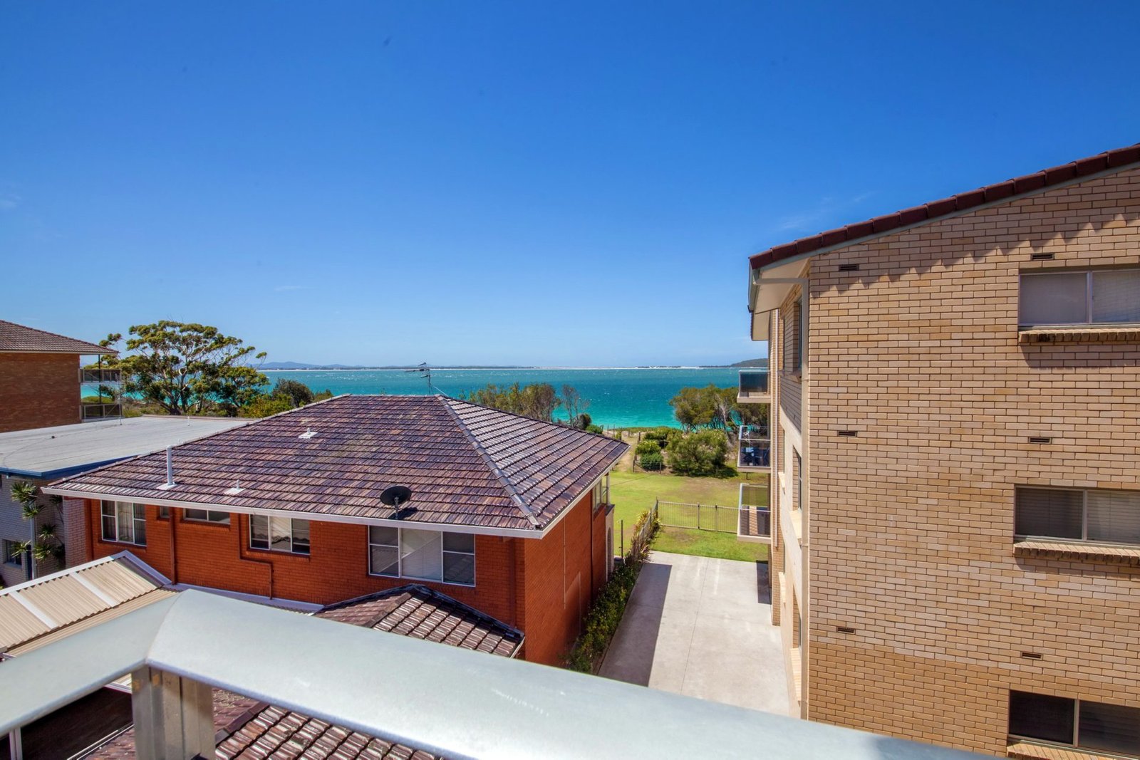 15/22 Voyager Close NELSON BAY 14