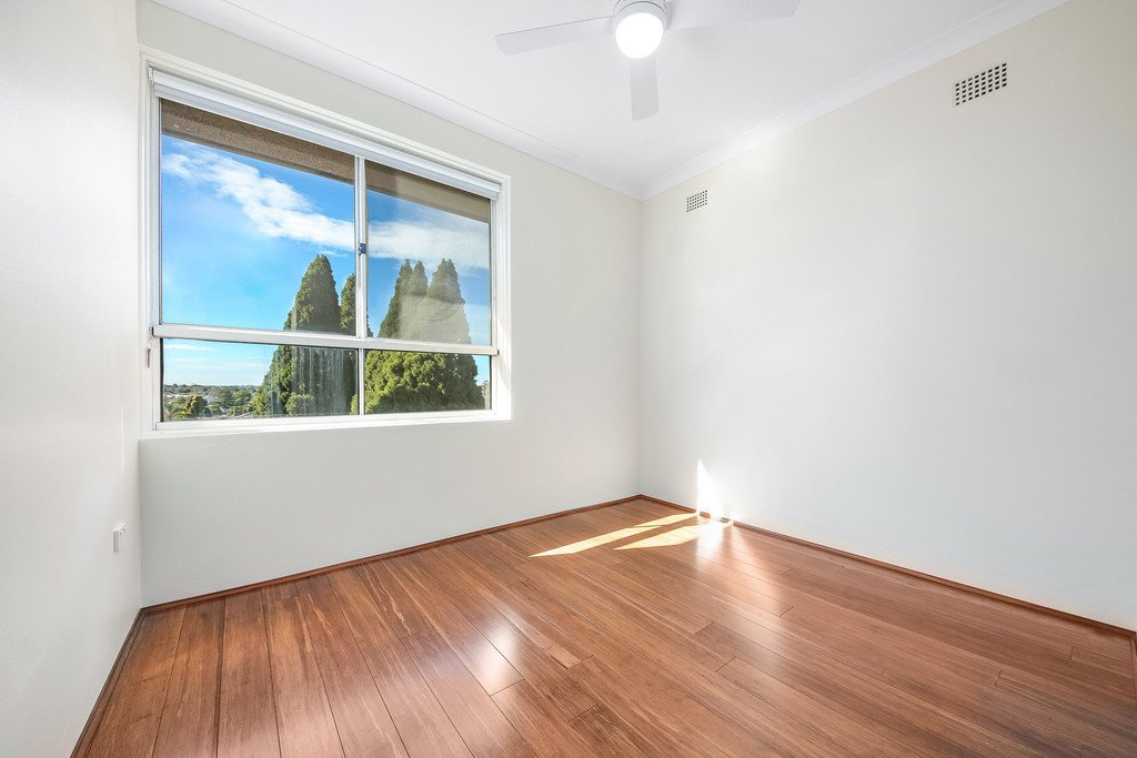 15/229-231 King Georges Road ROSELANDS 5