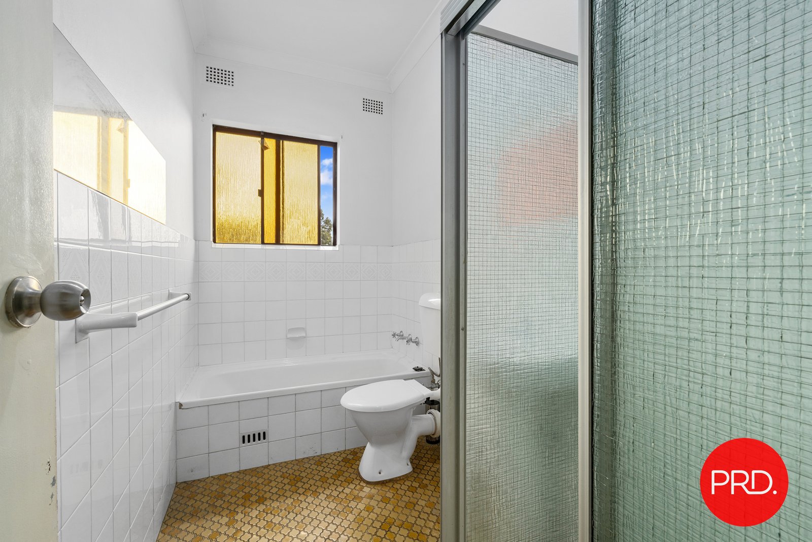 15/25-27 Robertson Street KOGARAH 8