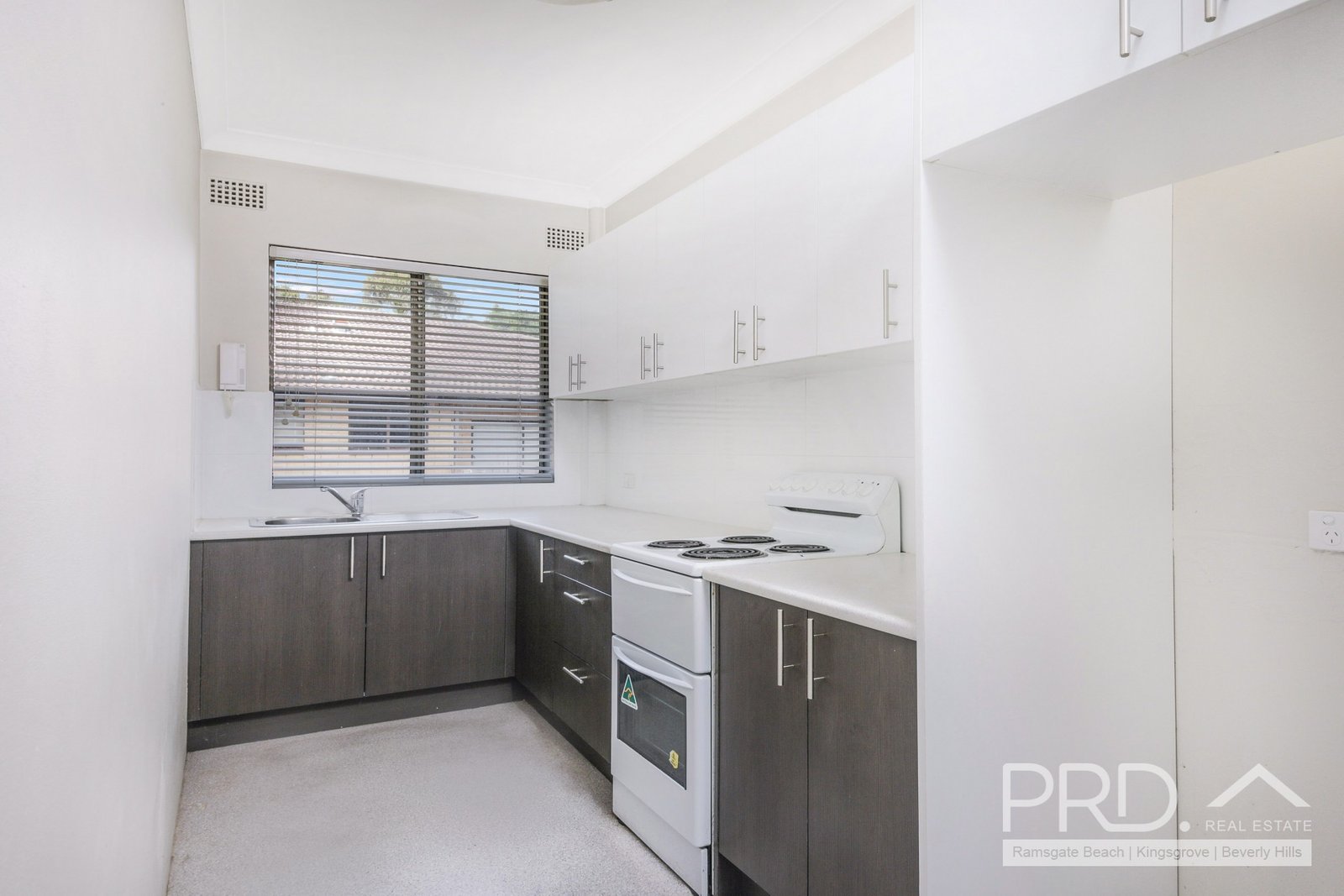 15/26-28 Kairawa Street SOUTH HURSTVILLE 1