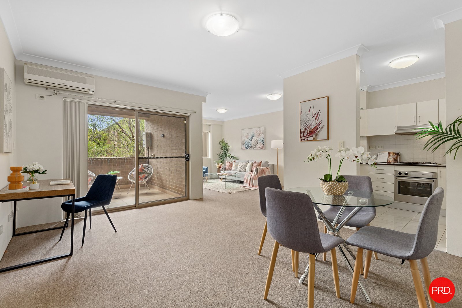 15/26-30 Premier Street KOGARAH 2