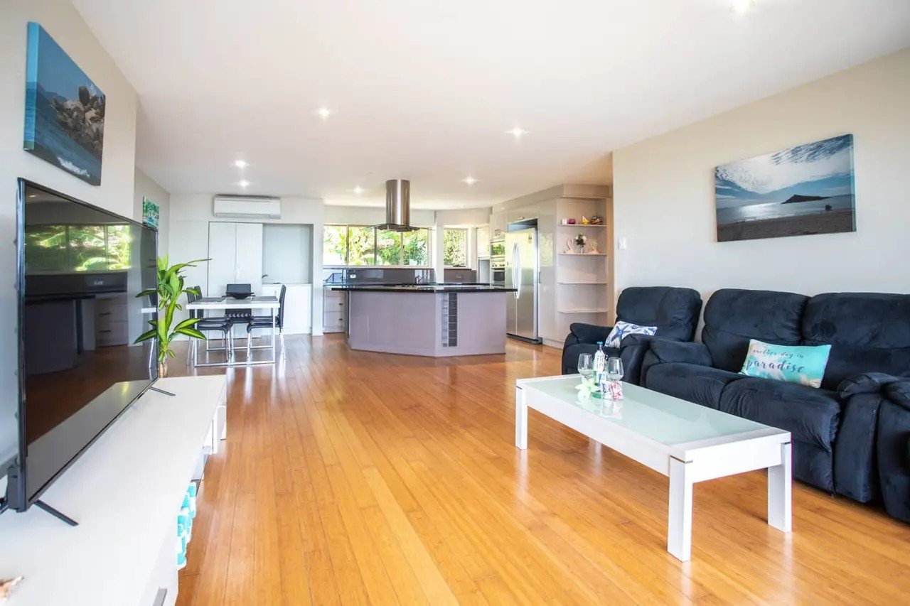 152/6 Eshelby Drive CANNONVALE 4