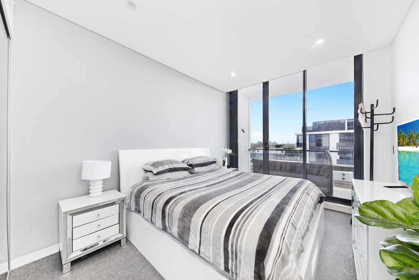 1526/13 Oscar Place EASTGARDENS 7