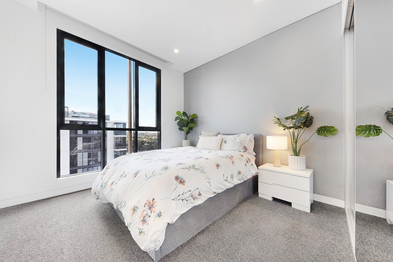 1526/13 Oscar Place EASTGARDENS 8