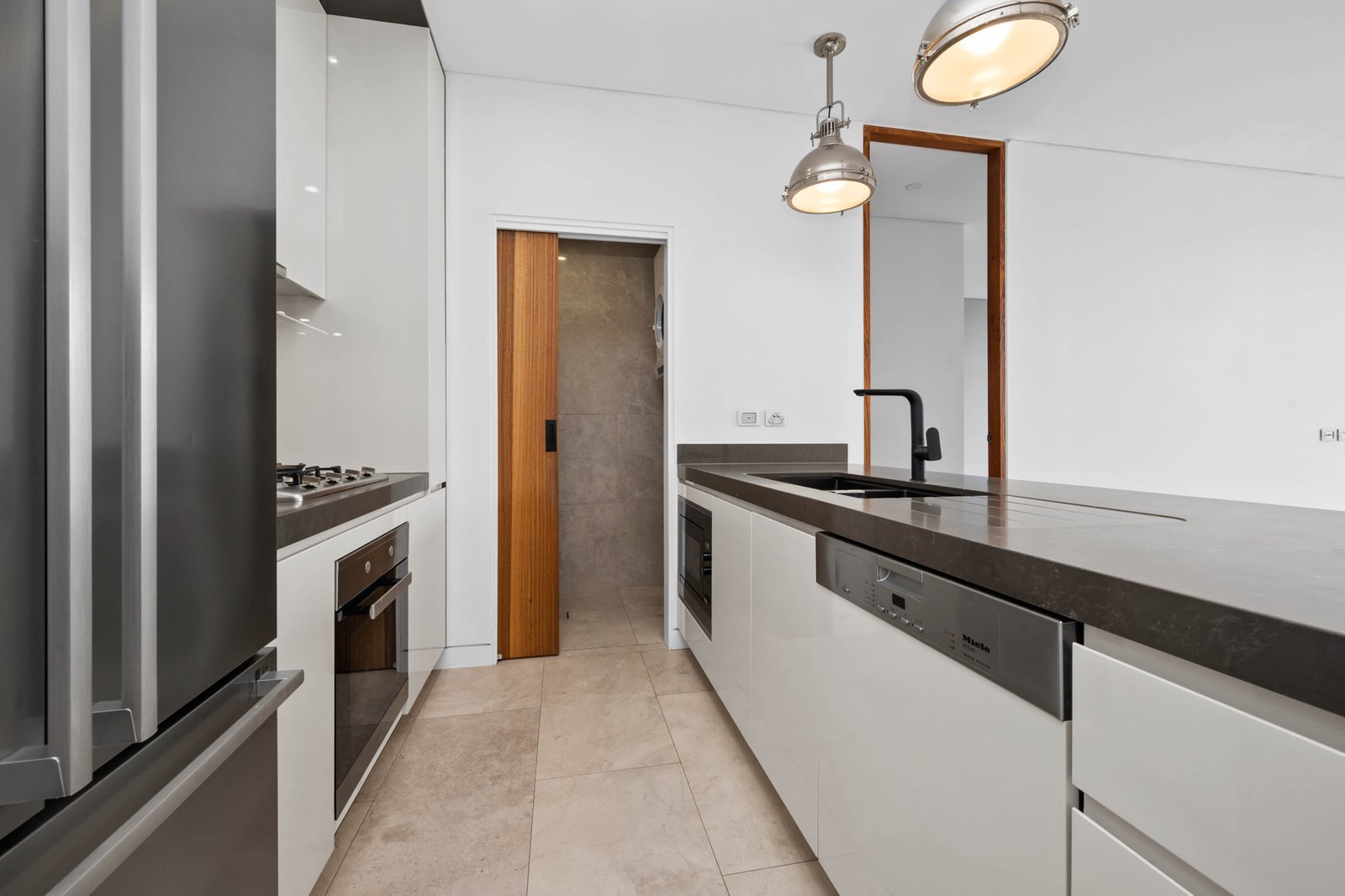 1526/13 Oscar Place EASTGARDENS 5