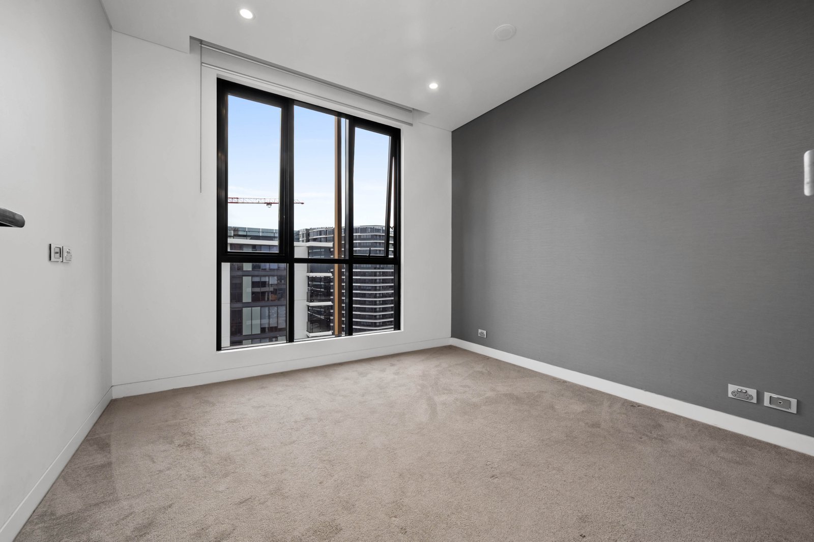 1526/13 Oscar Place EASTGARDENS 9