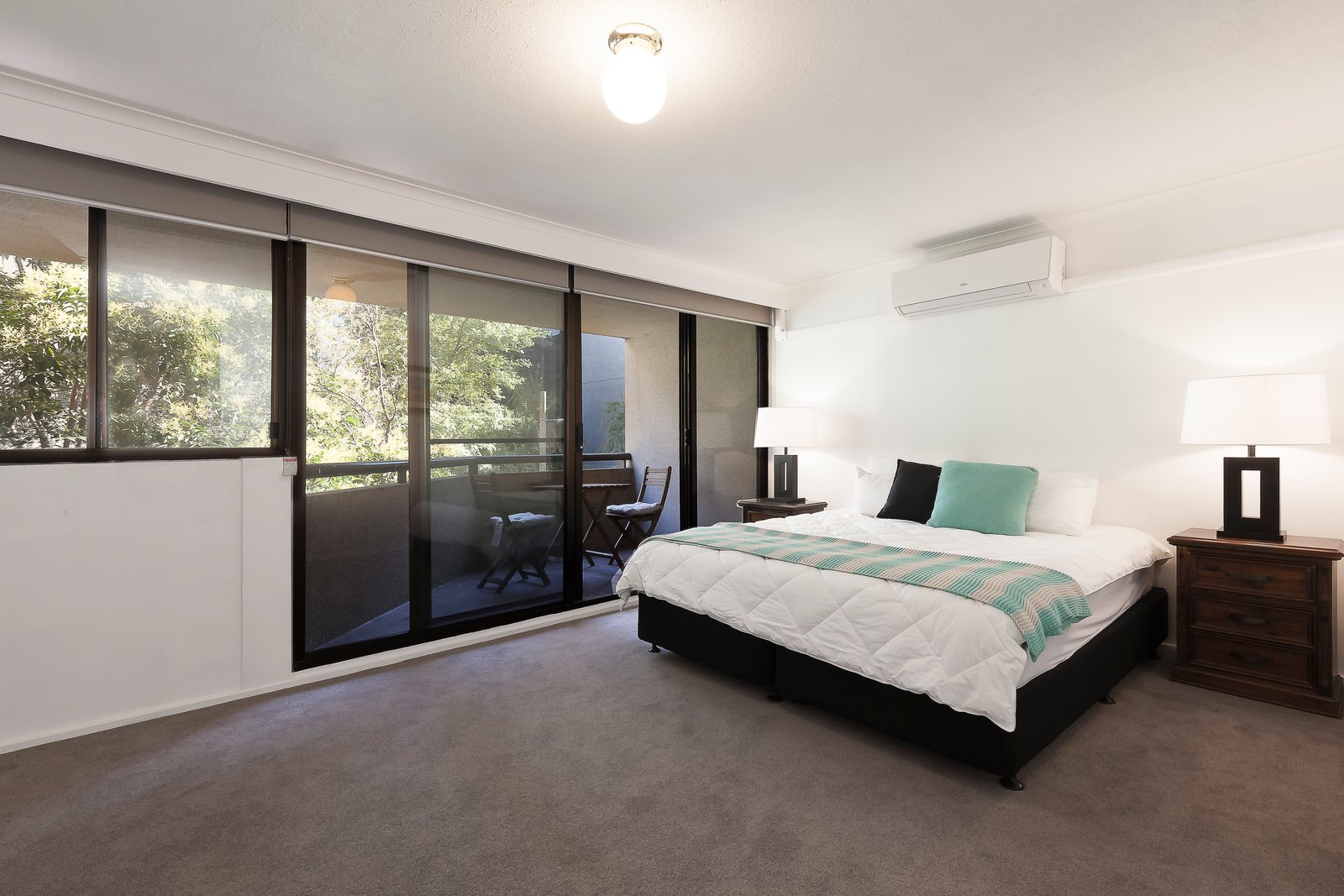 Gallery: 15/27 Queens Road