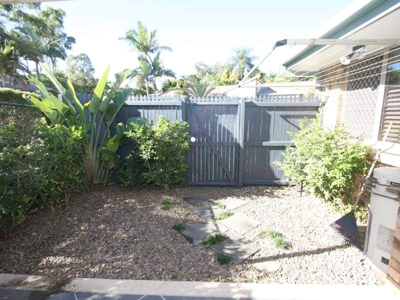 15/28-32 Golden Palms Court ASHMORE 8
