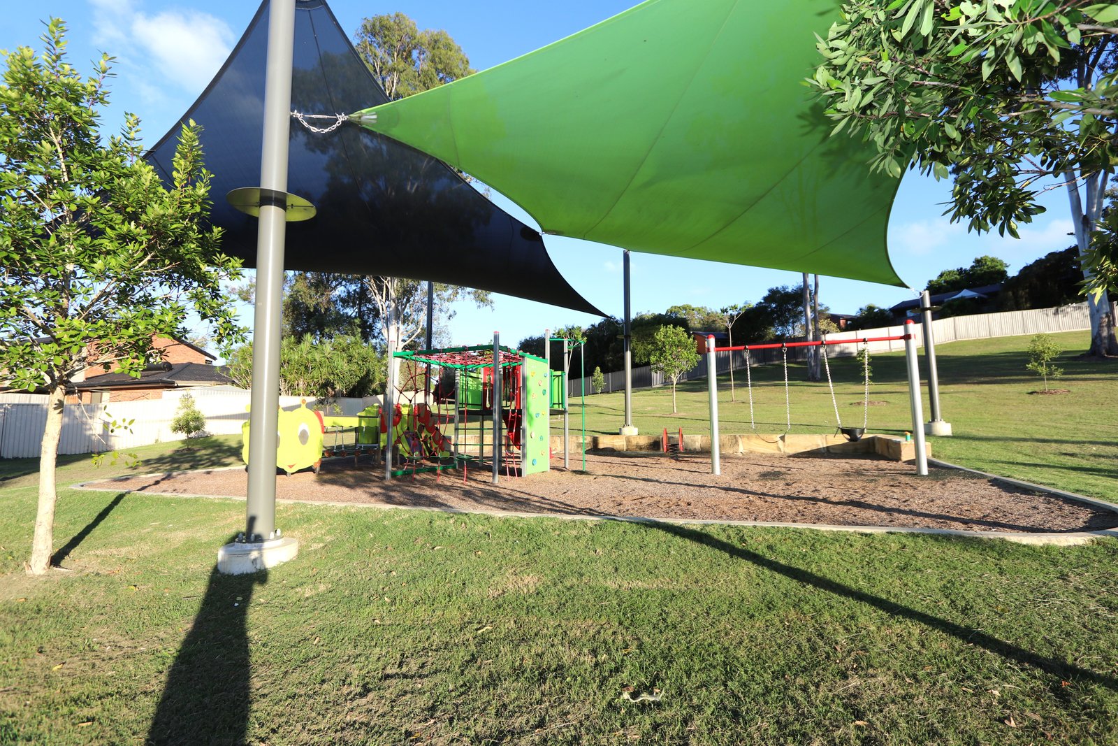 15/28 Golden Palms Court ASHMORE 7