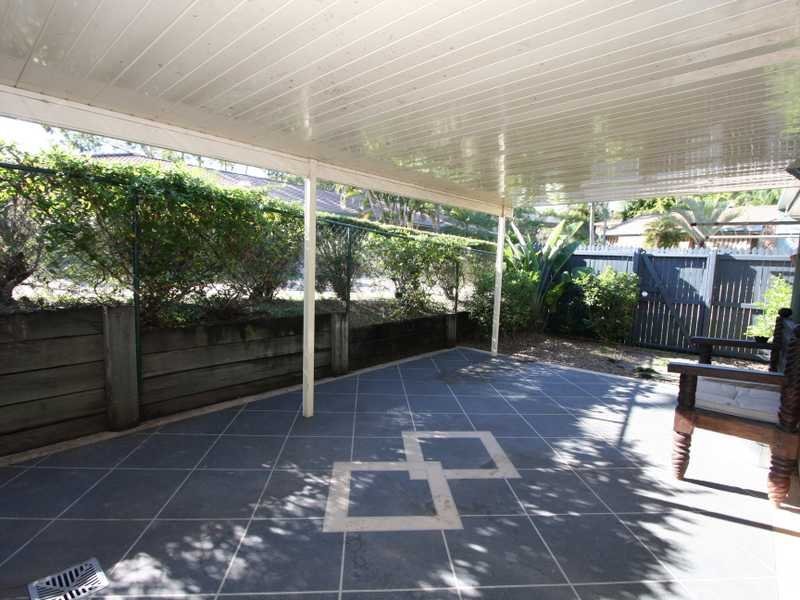 15/28 Golden Palms Court ASHMORE 1