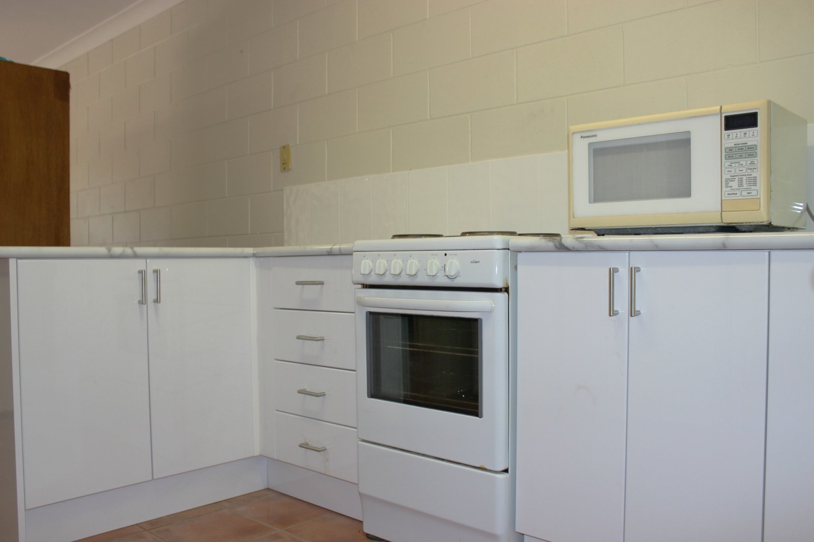 15/28 Island Drive CANNONVALE 4