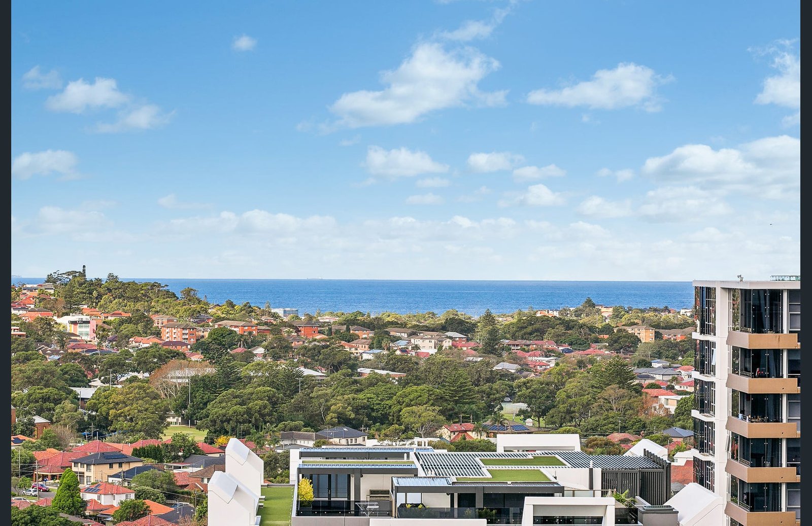 1528/13 Oscar Place EASTGARDENS 2