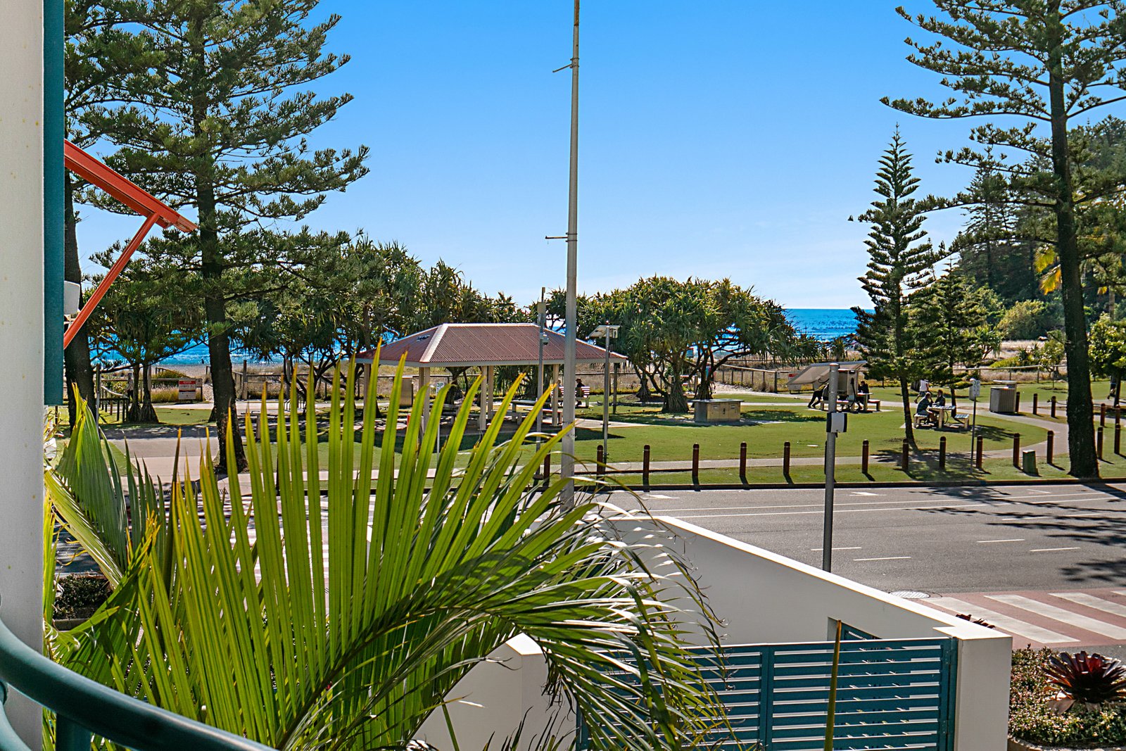 152/99 Griffith Street COOLANGATTA 1