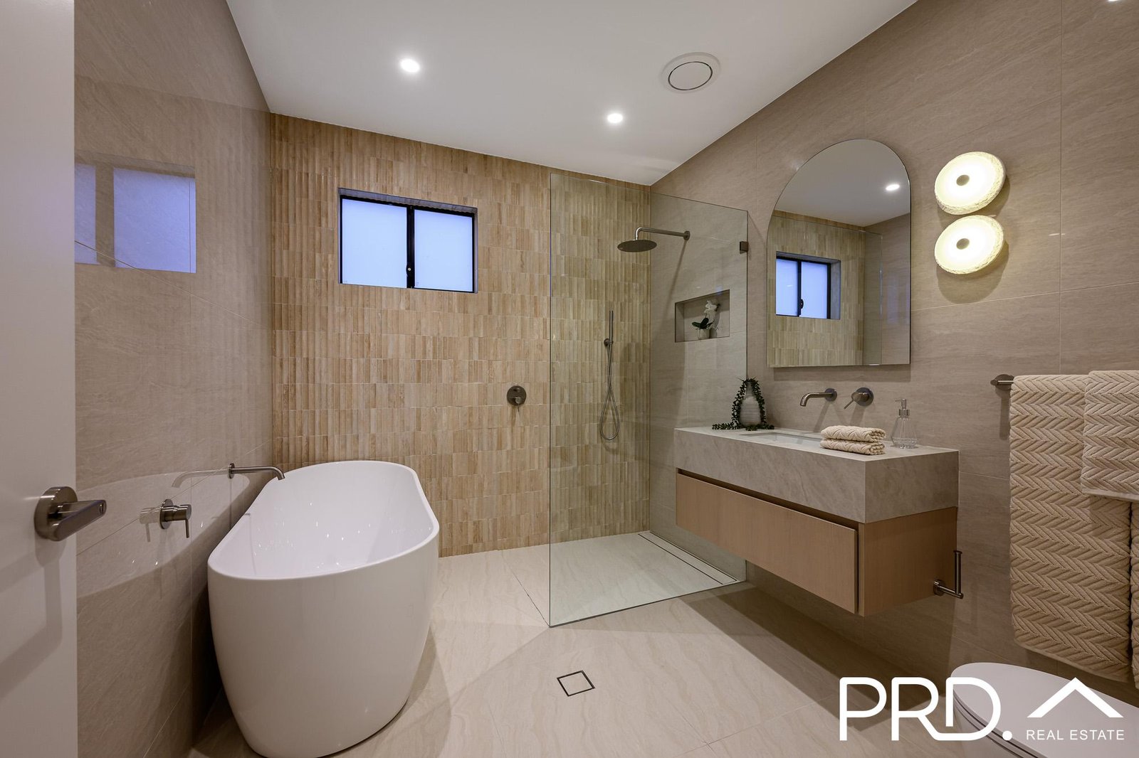 152b Ashford Avenue MILPERRA 8