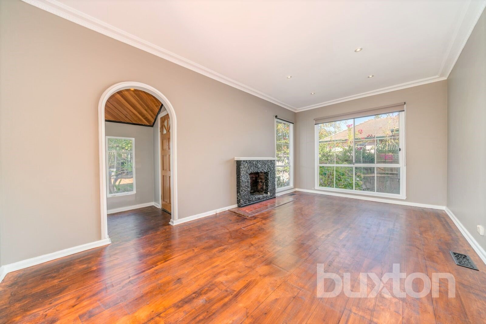 Gallery: 1/53 Amaroo Street