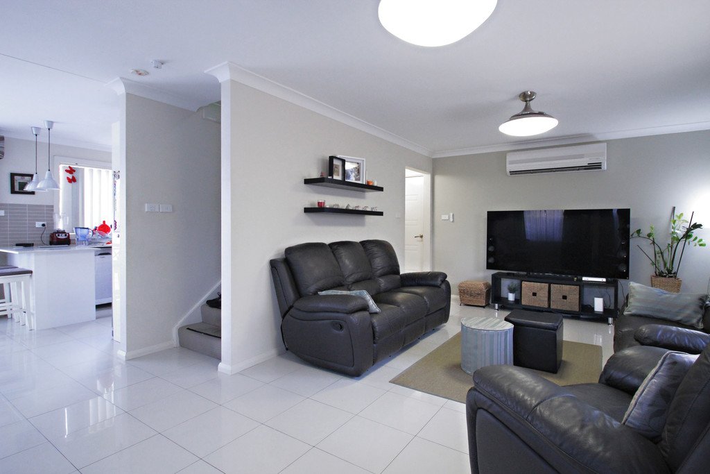 1/53 Barry Street CAMBRIDGE PARK 9