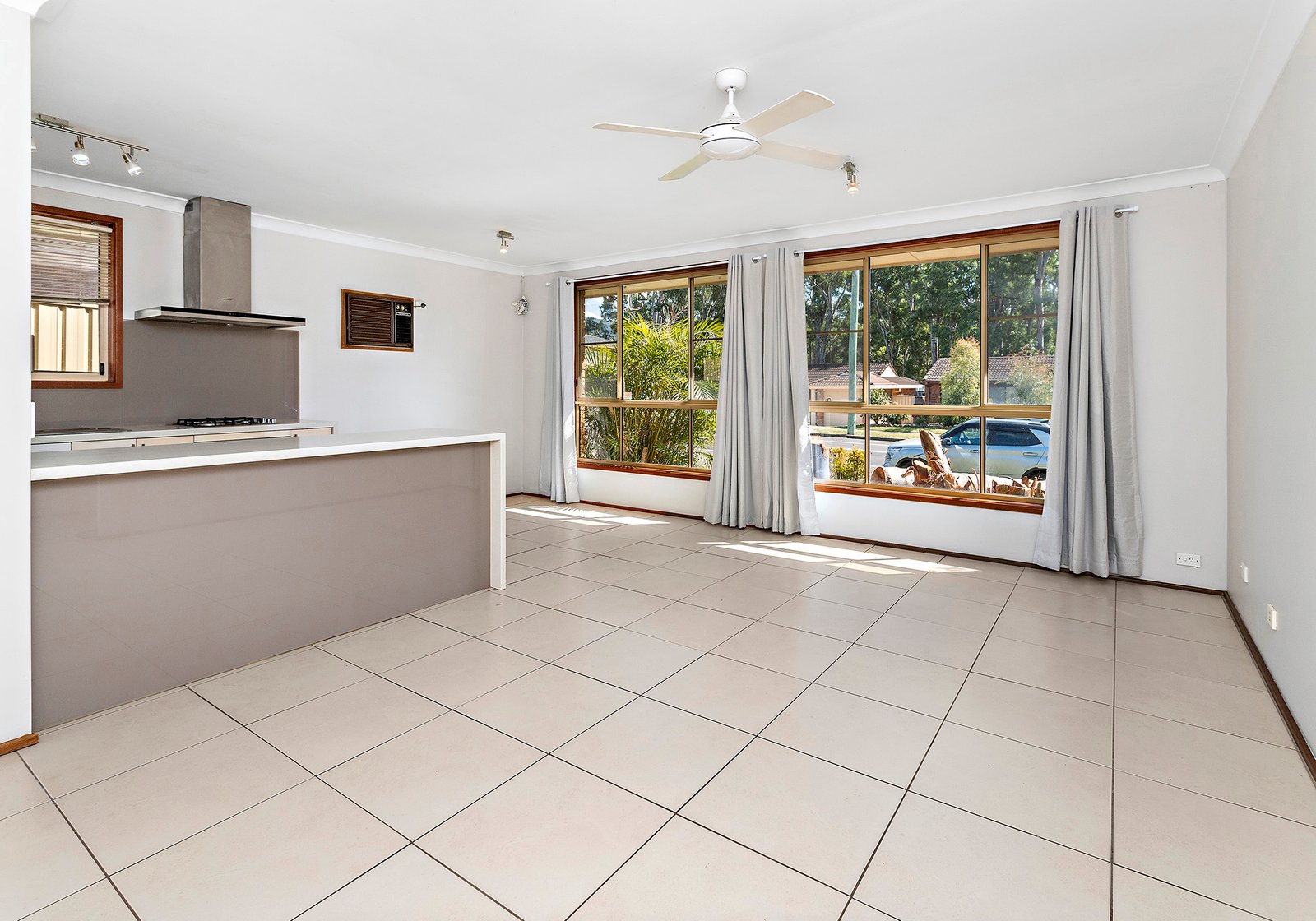 153 Bong Bong Rd HORSLEY 2