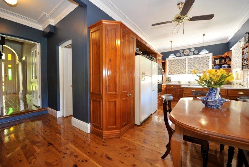 153 Carthage Street TAMWORTH 8