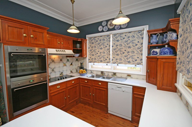 153 Carthage Street TAMWORTH 9