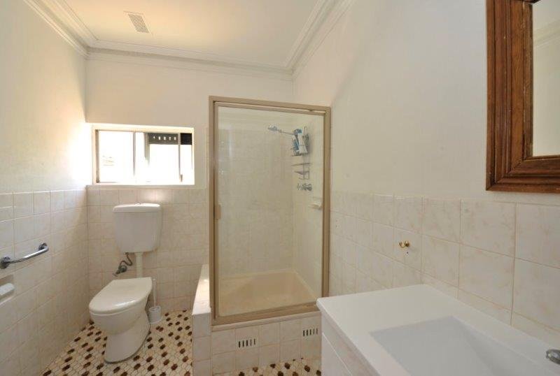 153 Carthage Street TAMWORTH 12