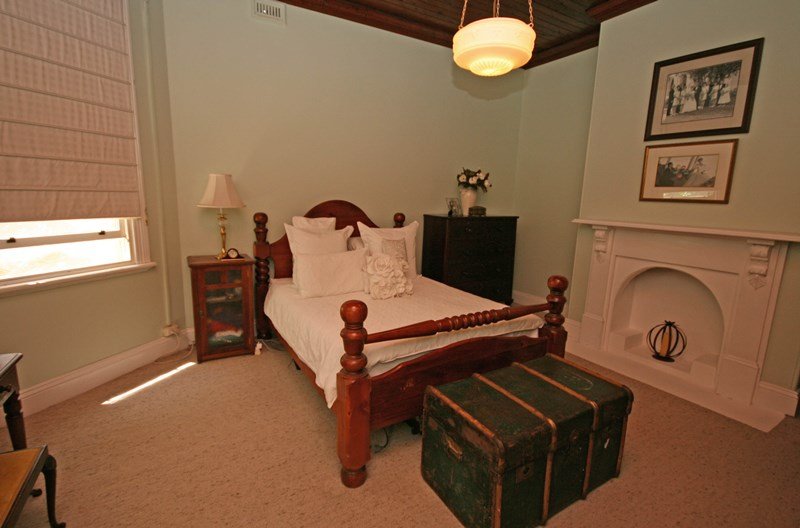 153 Carthage Street TAMWORTH 15