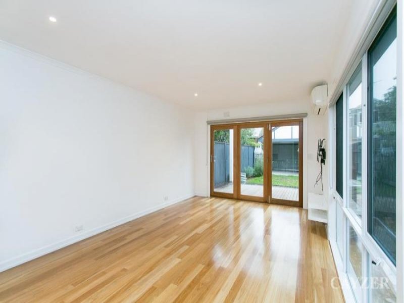 Gallery: 153 Cruikshank Street